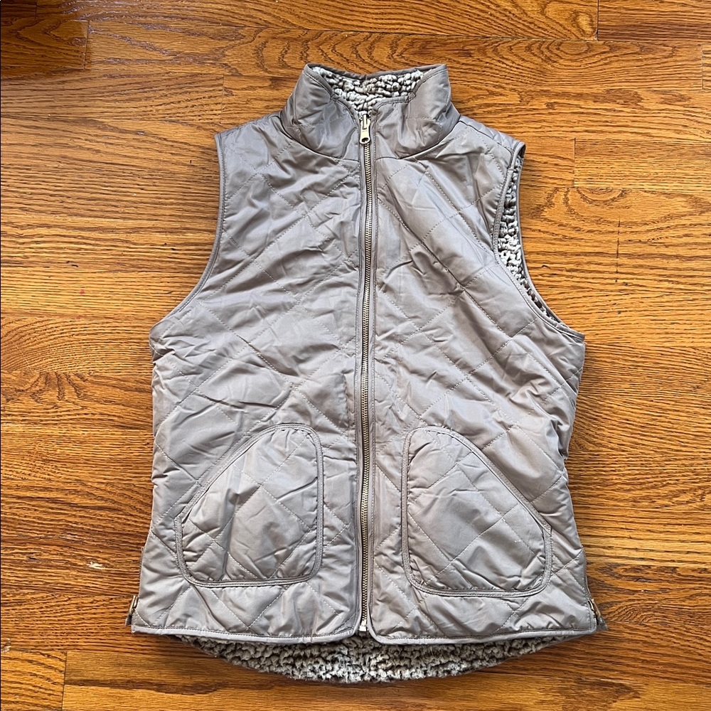 Thread & Supply Reversible Quilted Sherpa Vest